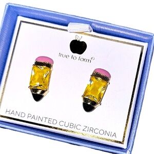 NWT ⚜️💖⚜️ True to Form Pencil Earrings with GemvYellow and Pink Accents